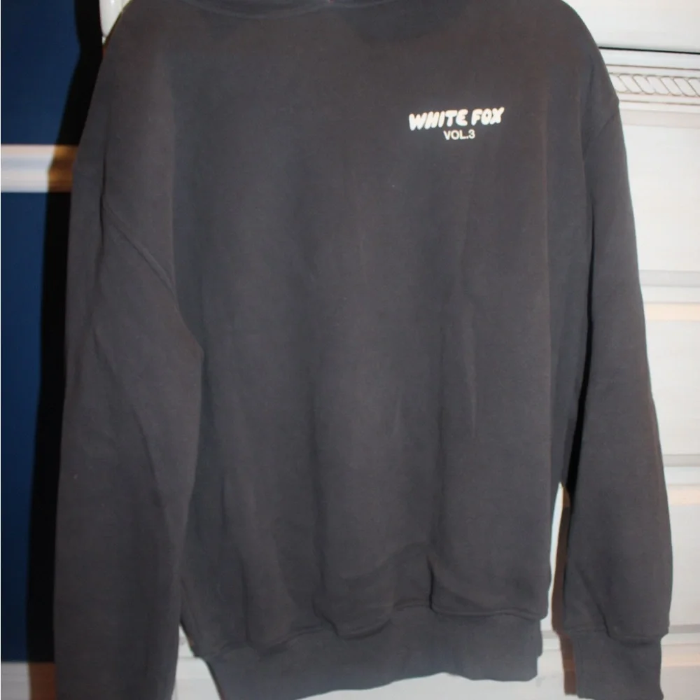 🖤 White Fox “Offstage” Hoodie – Shadow Gray (XS/S) - Picture 3 of 7